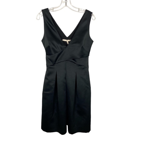 Halston Heritage Little Black Dress Satin Full Skirt w/Pockets Size 4 Cocktail - Picture 1 of 8